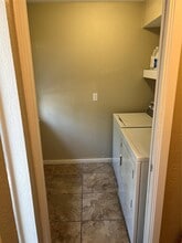 Building Photo - 2265 W Settler's Way