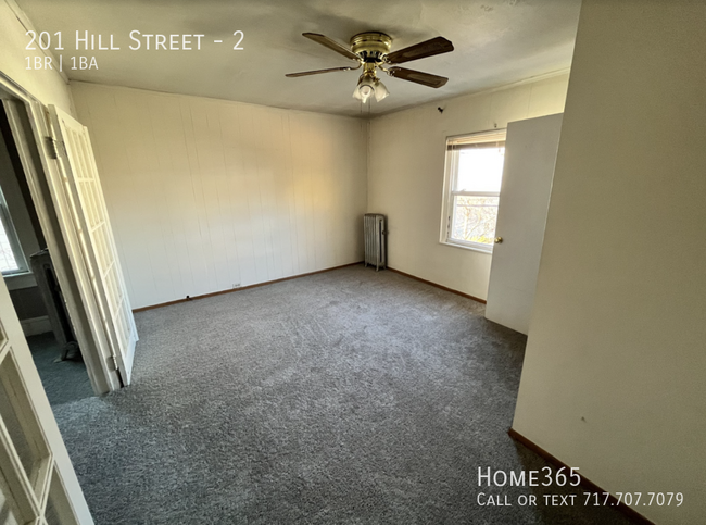 Building Photo - $200 off the first months rent! Cozy 1 Bed...