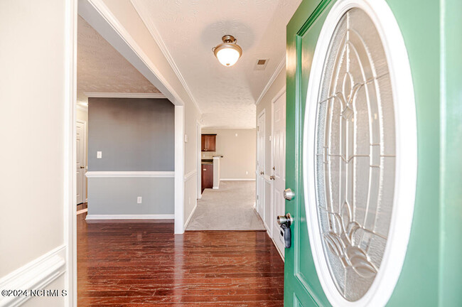 Building Photo - 151 Ivy Stone Dr