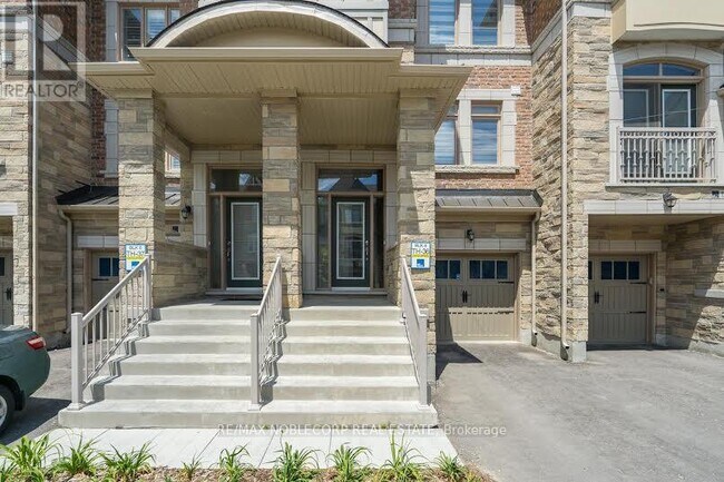 Building Photo - 124 Allegranza Ave