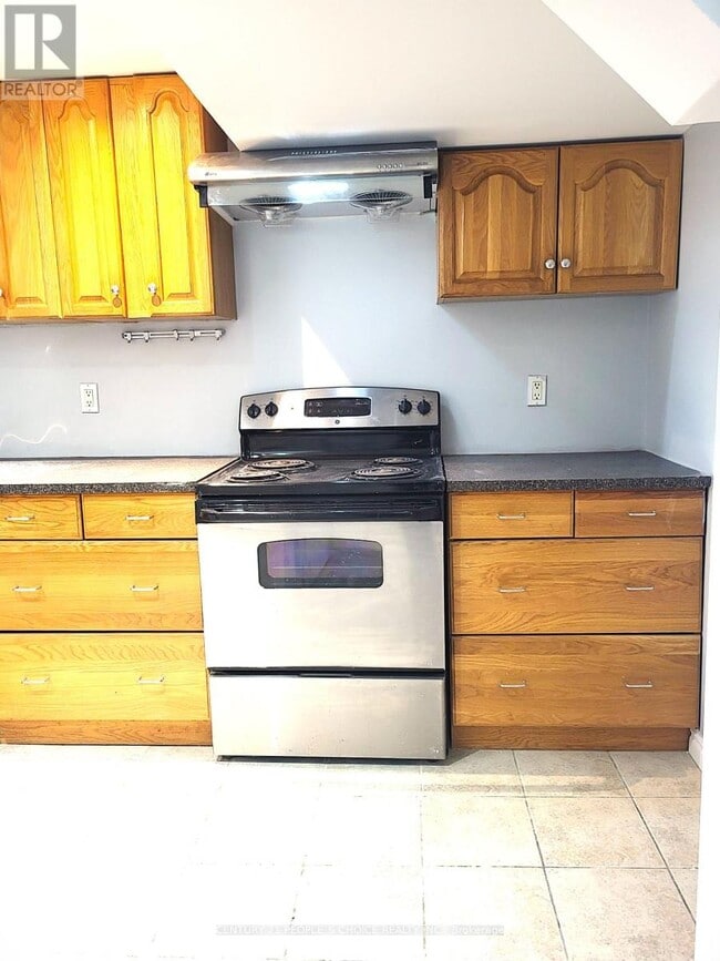 Building Photo - 2638 Sherhill Dr