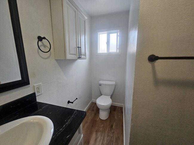 Foto del edificio - 108 west 9th / York St