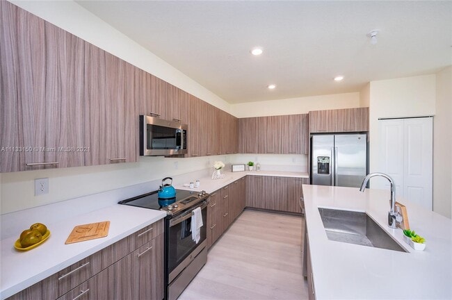 Foto del edificio - 4695 NW 83rd Path