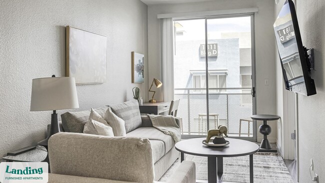 Foto del edificio - 1811 E Apache Blvd