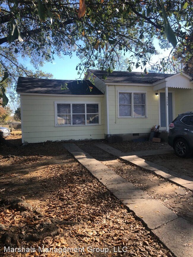 Foto del edificio - 3 br, 1 bath House - 3324 NORTH ALBERT PIKE