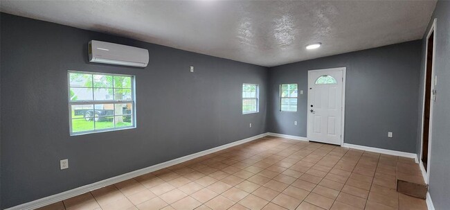 Foto del edificio - 5701 County Rd 288