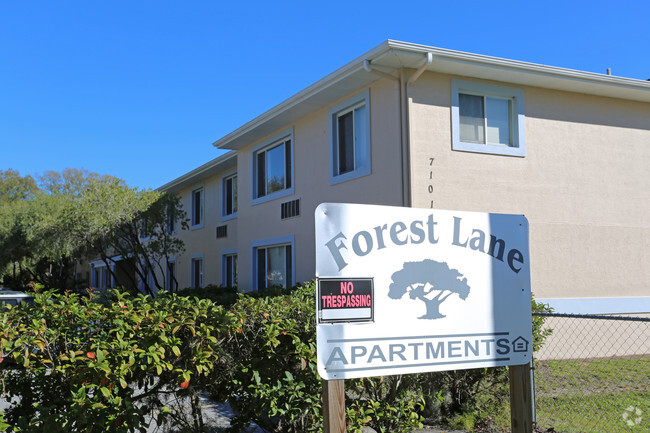 Foto del edificio - Forest Lane Apartments