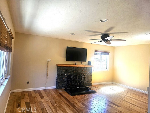 Foto del edificio - 6961 Brunswick Dr
