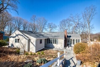 Building Photo - 47 Creeping Hemlock Dr