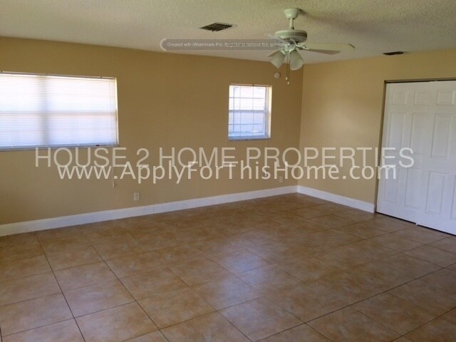 Foto del edificio - 4018 W Laurel St