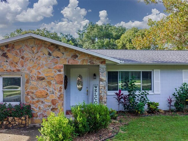 Building Photo - 1890 NE 91st Plz