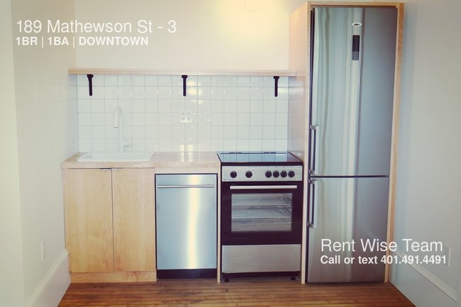 Building Photo - 189 Mathewson St