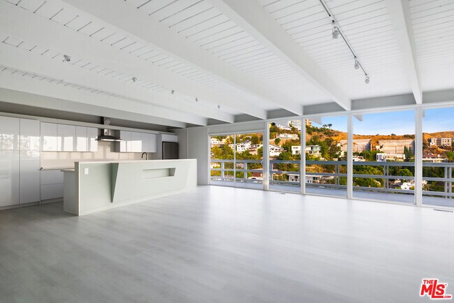 Foto del edificio - 1556 Viewsite Dr