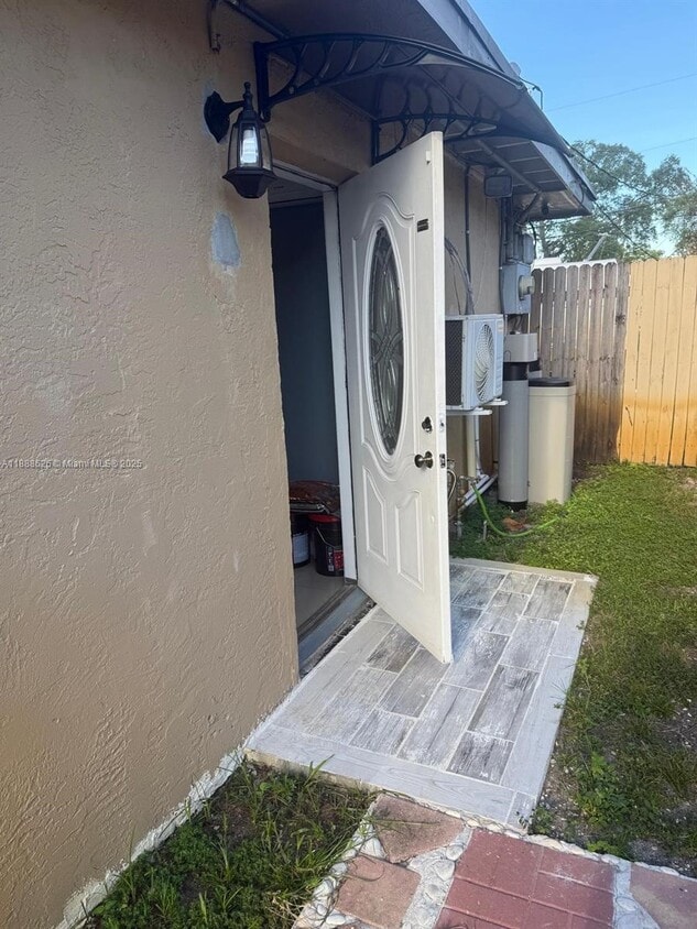 Foto principal - 231 SW 31st Ave