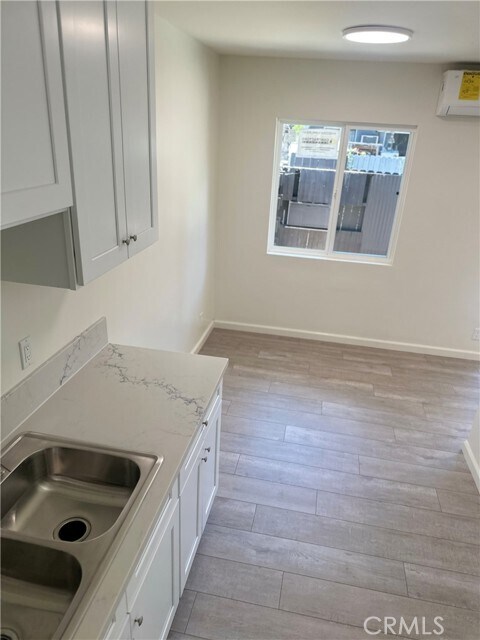 Building Photo - 12817 Barbara Ann St