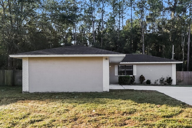 Building Photo - 614 Fox Lake Dr