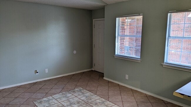 Foto del edificio - 1820 Mercer St