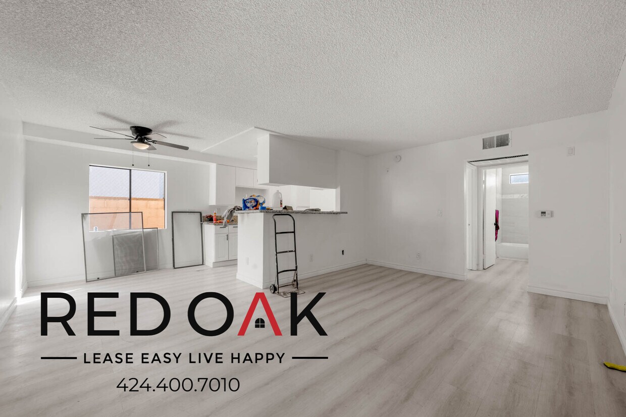 Primary Photo - Completely Re-Done One Bedroom with a Priv...
