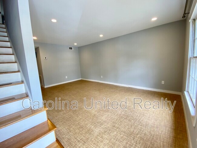 Foto del edificio - 3722 Park Rd
