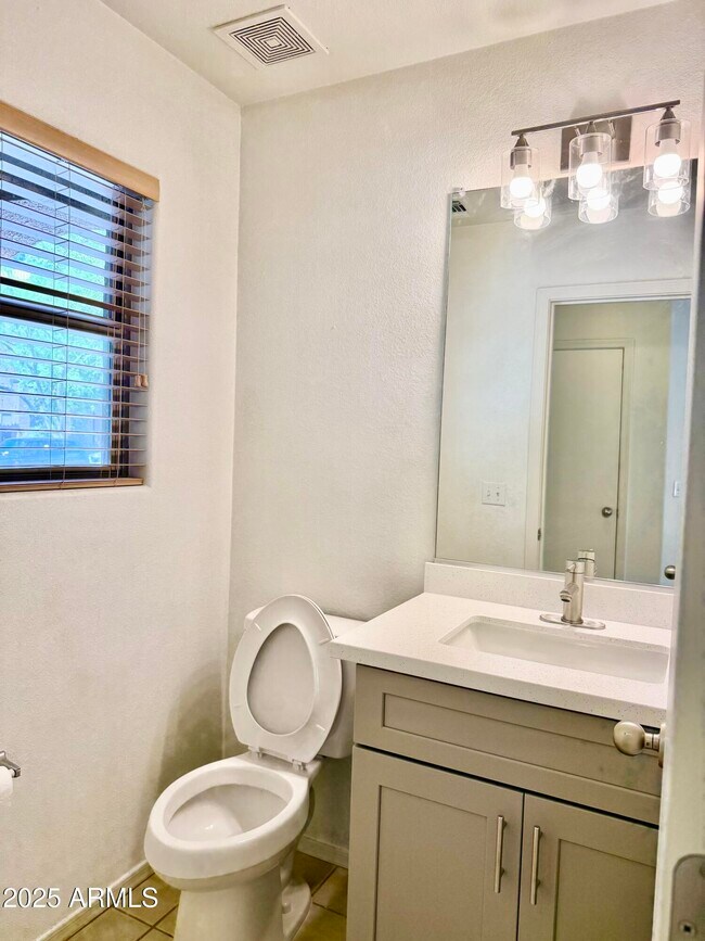 Foto del edificio - 17279 N 184th Dr
