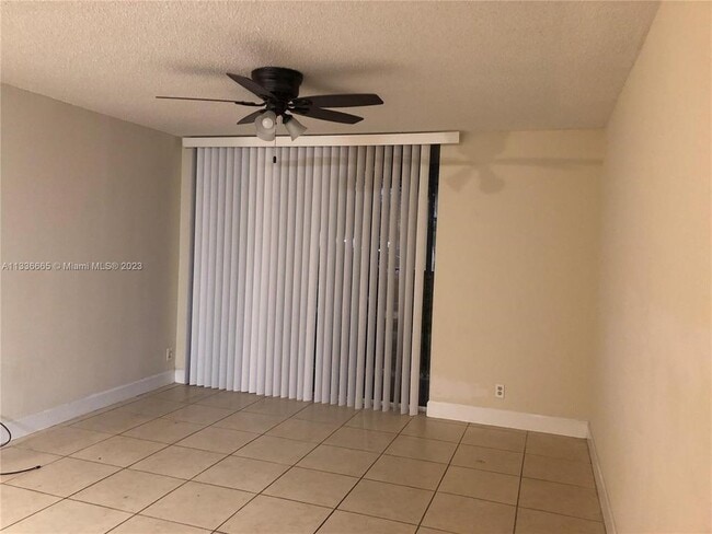 Building Photo - 10757 Cleary Blvd