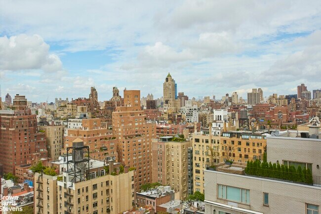 Foto del edificio - 188 E 70th St