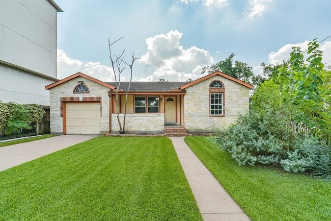 Photo - 1510 Tarley St House