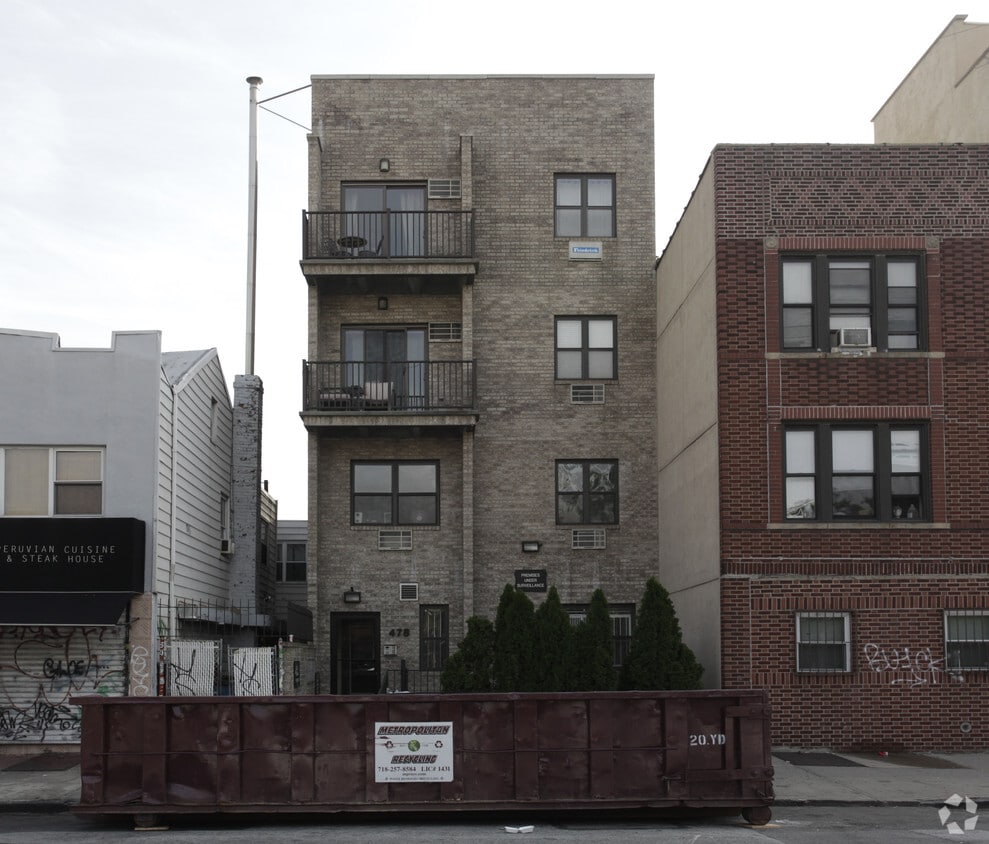 Building Photo - 478 Union Ave