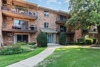 Building Photo - 5340 Waterbury Ct