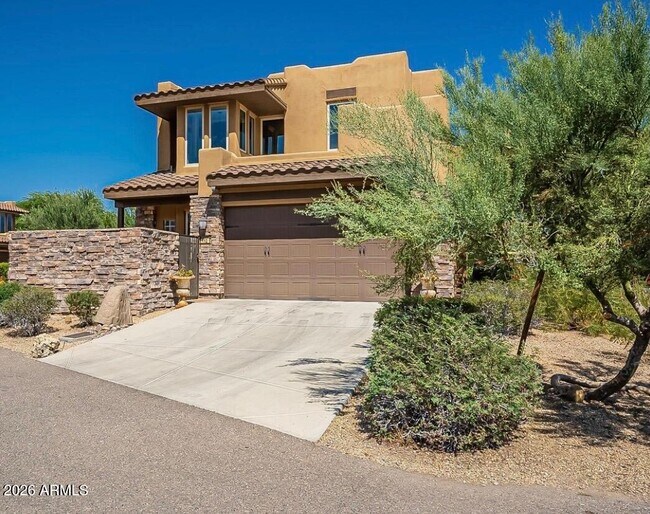 Building Photo - 6145 E Cave Creek Rd