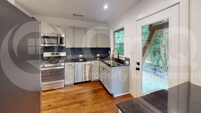 Building Photo - 9351 Angora St