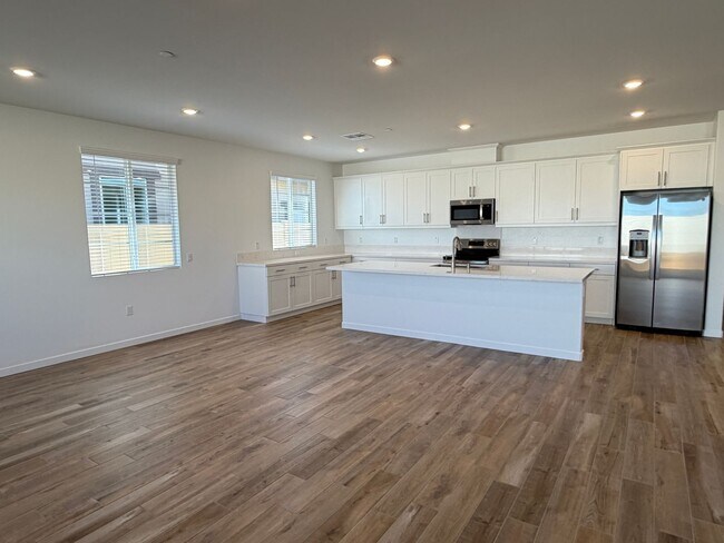 Foto del edificio - Highly Sought After Menifee Single Story-Just In Time for Summer