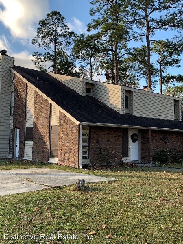 Primary Photo - 3 br, 2 bath House - 829 Asheville Dr.