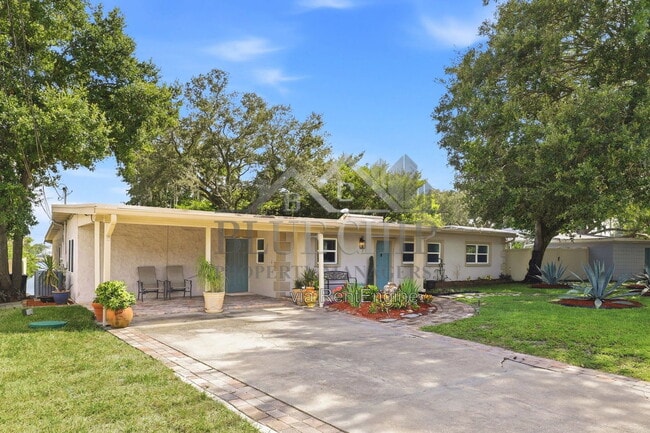Photo - 6714 Nina Rosa Drive House