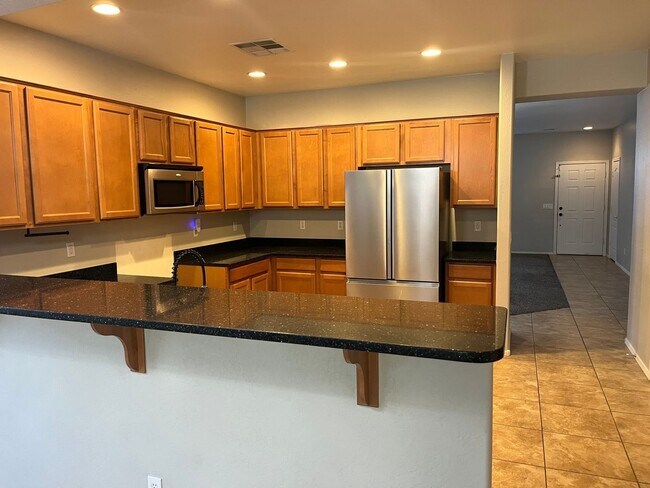 Building Photo - 7007 W Carson Rd