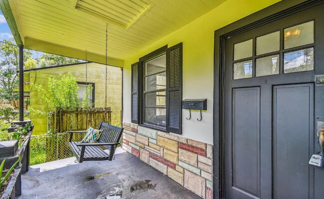 Building Photo - 1176 Dancy St