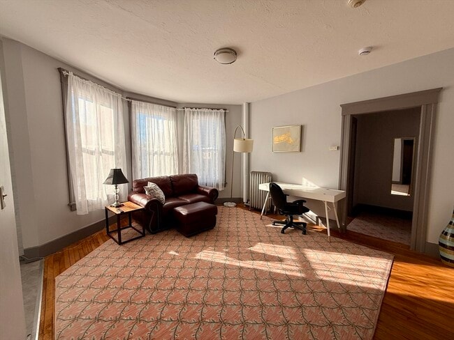 Foto del edificio - 70 Russell St