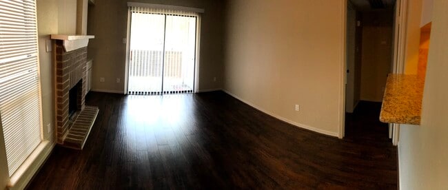 Living Room from the Door - 3500 Tangle Brush Dr