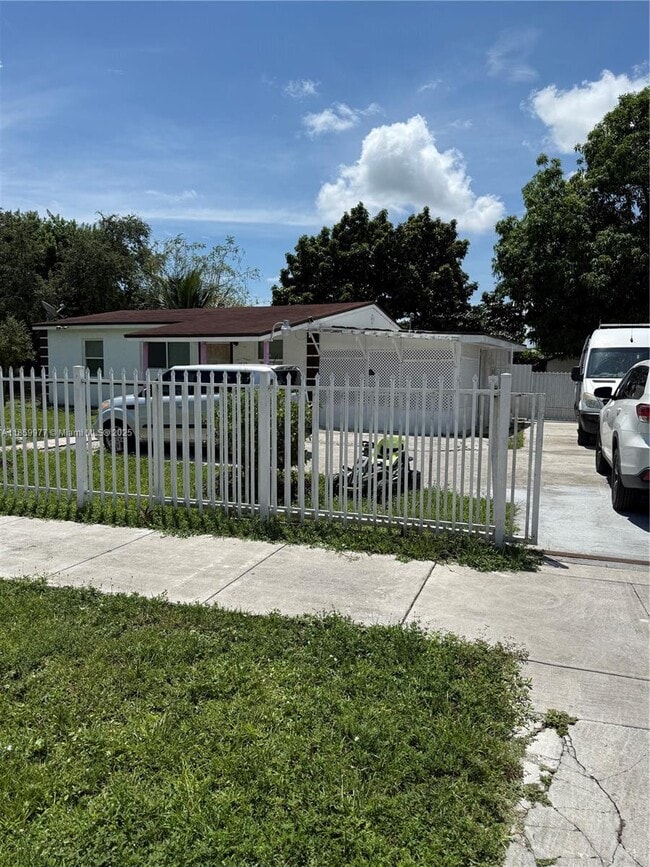 Building Photo - 3020 NW 161st St