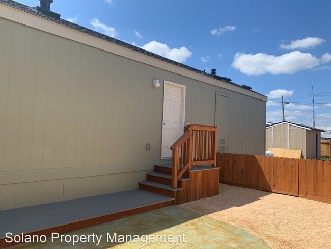 Building Photo - 2 br, 1 bath House - 6103 B St