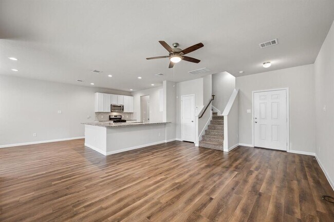 Foto del edificio - 22119 Sovereign Hts Ln.