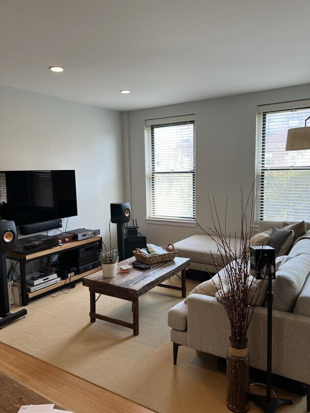 Foto principal - 1 bedroom in Boston MA 02118