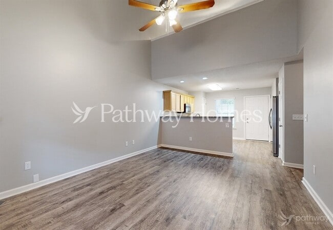 Building Photo - 160 Lossie Ln