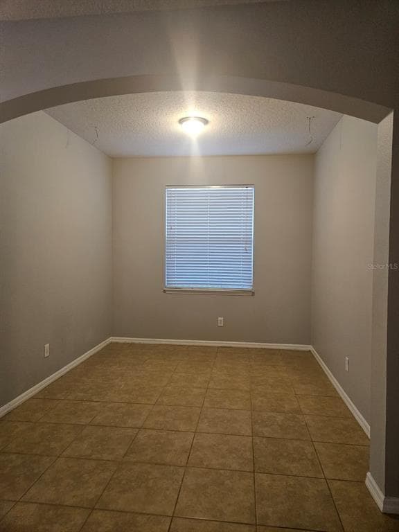Building Photo - 3476 Gerber Daisy Ln