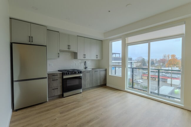 Photo du bâtiment - 27309 Fraser Hwy