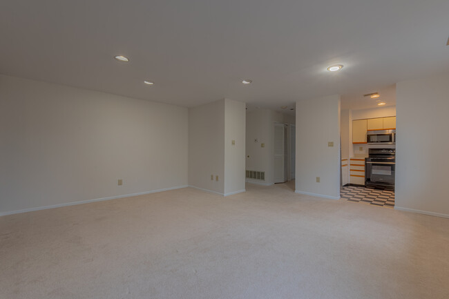 Building Photo - 2801 Pennsylvania Ave