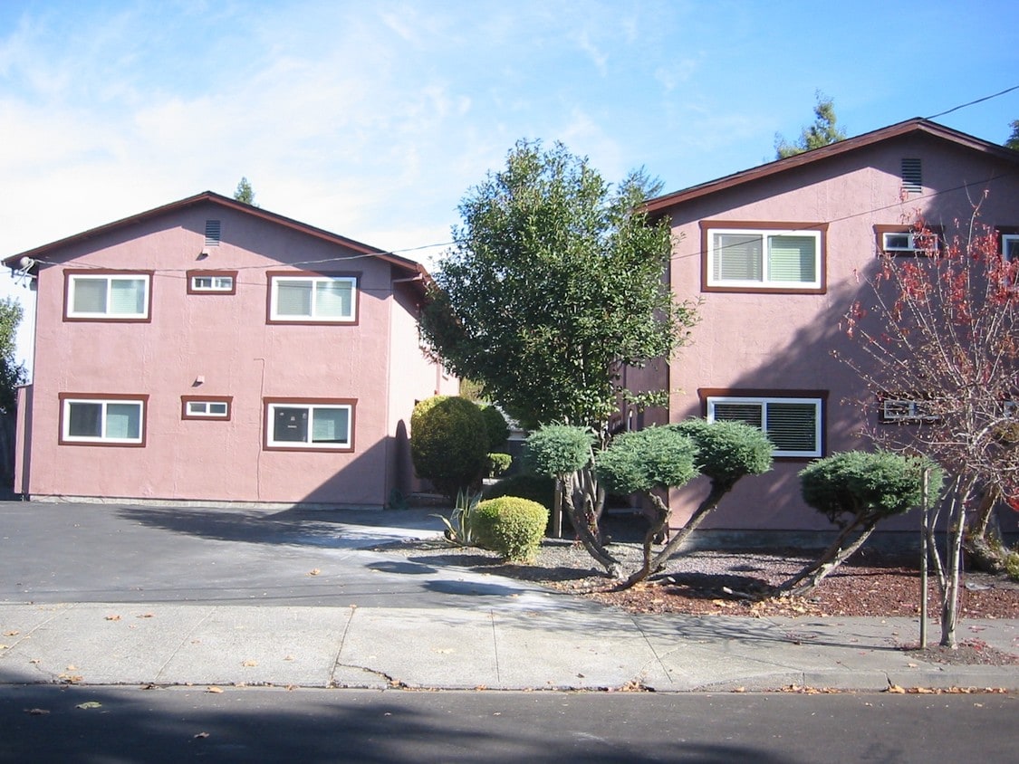 7488 Bridgit Dr, Rohnert Park, CA 94928 Apartments in Rohnert Park