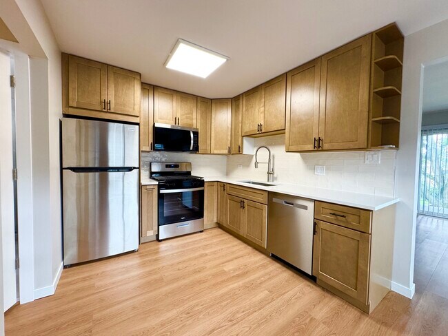 Foto del edificio - 4528 Elm Ave