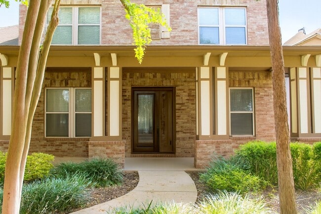 Foto del edificio - 907 Arden Oaks Dr