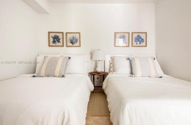 Foto del edificio - 101 Crandon Blvd